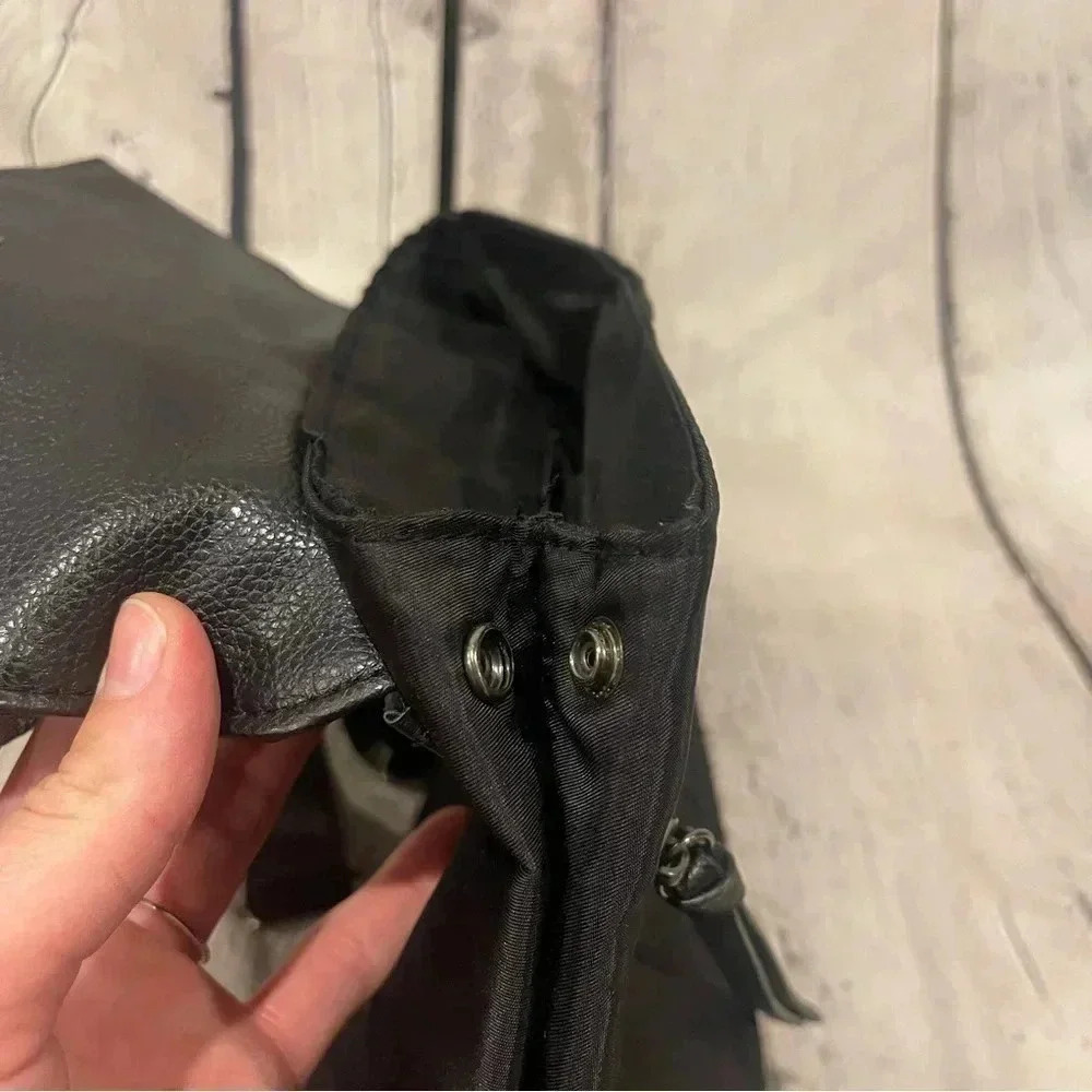 NWOT Botkier New York Black Mini Trigger Backpack - Picture 4 of 14